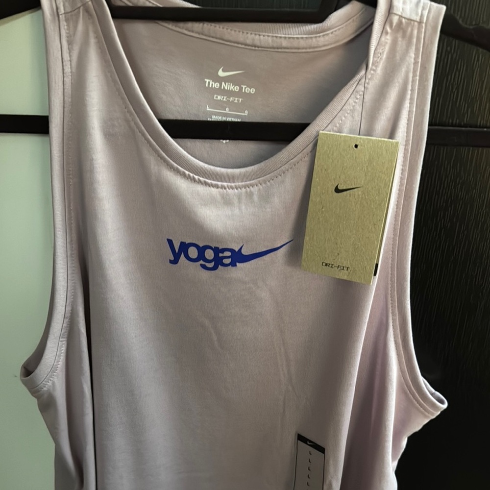 Nike Yoga brand new with tags size L